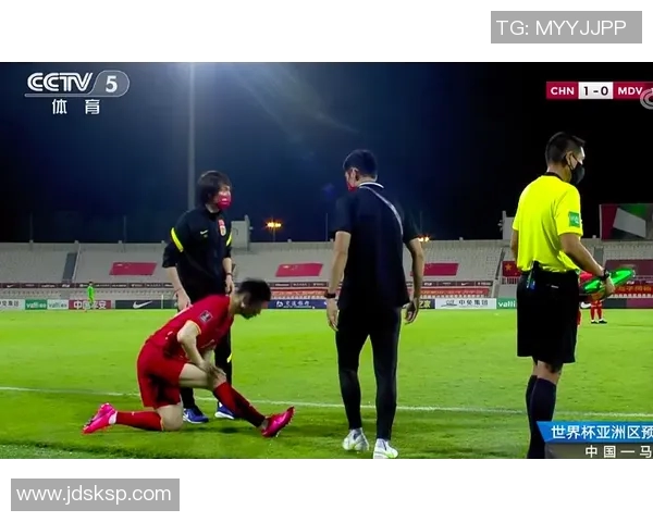 重伤归来的现役足球明星们如何重塑辉煌与坚持梦想