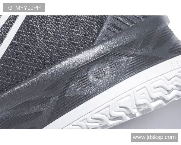 篮球明星袋子背后的故事与设计灵感揭秘